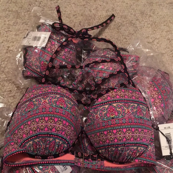 Shade & Shore multiple sizes bathing suit top NWT - Picture 5 of 8